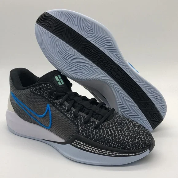 New Women’s Nike Sabrina 1 Black/Blue FQ3381-001 NWOB - Picture 1 of 5